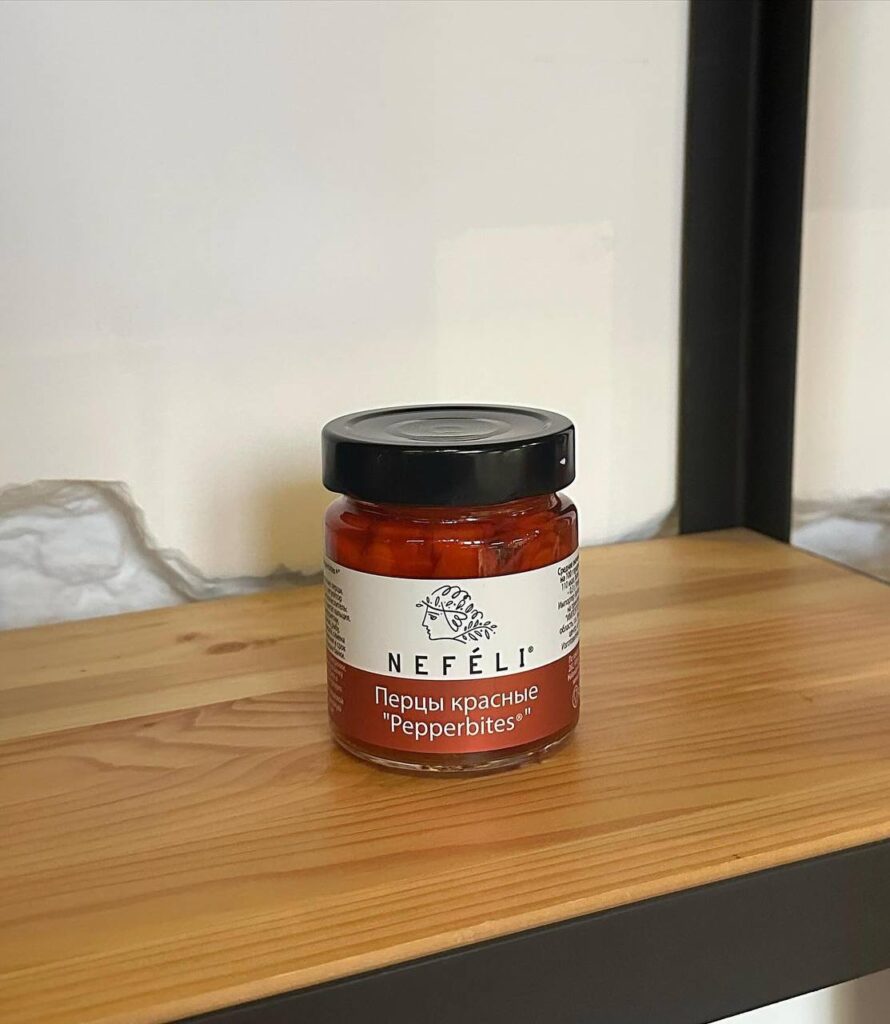 Перцы красные "Pepperbites""NEFELI" ст./бан. 0,195 кг